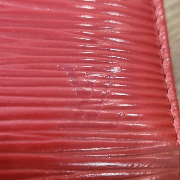 EUC Authentic LV Red Epi Bifold Wallet - Picture 2 of 15
